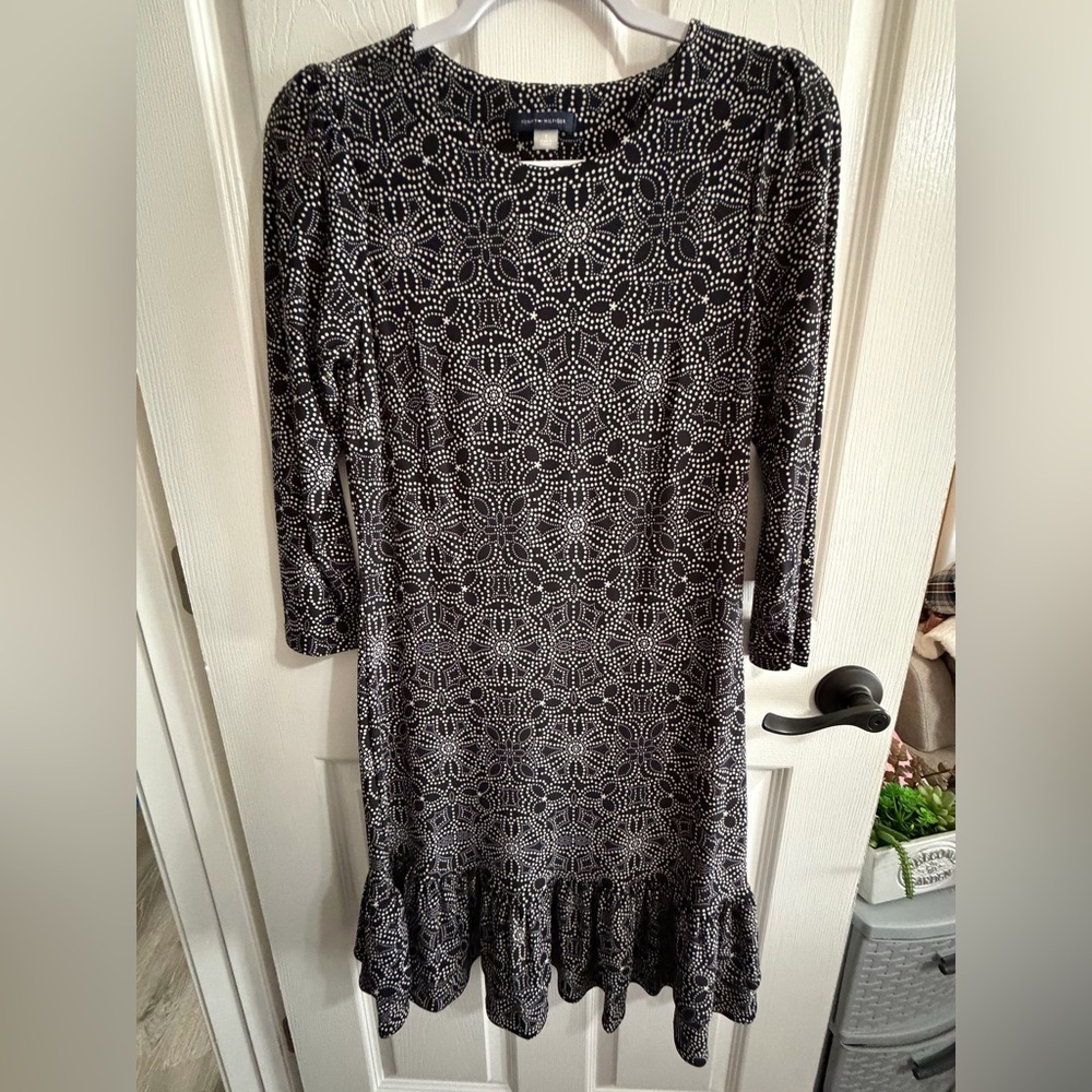 Tommy Hilfiger Black and White Geometric Long Sleeve Dress